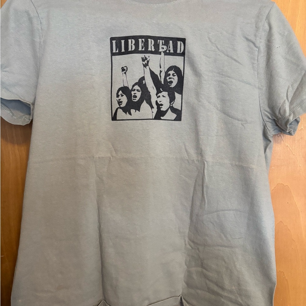Gray Graphic T-Shirt with Libertad Design